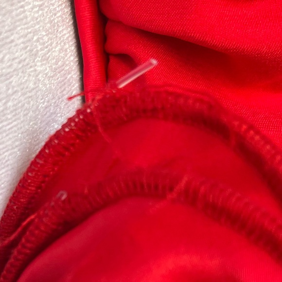 NWT. B Darlin's gorgeous satin red gown with pockets - Picture 6 of 15